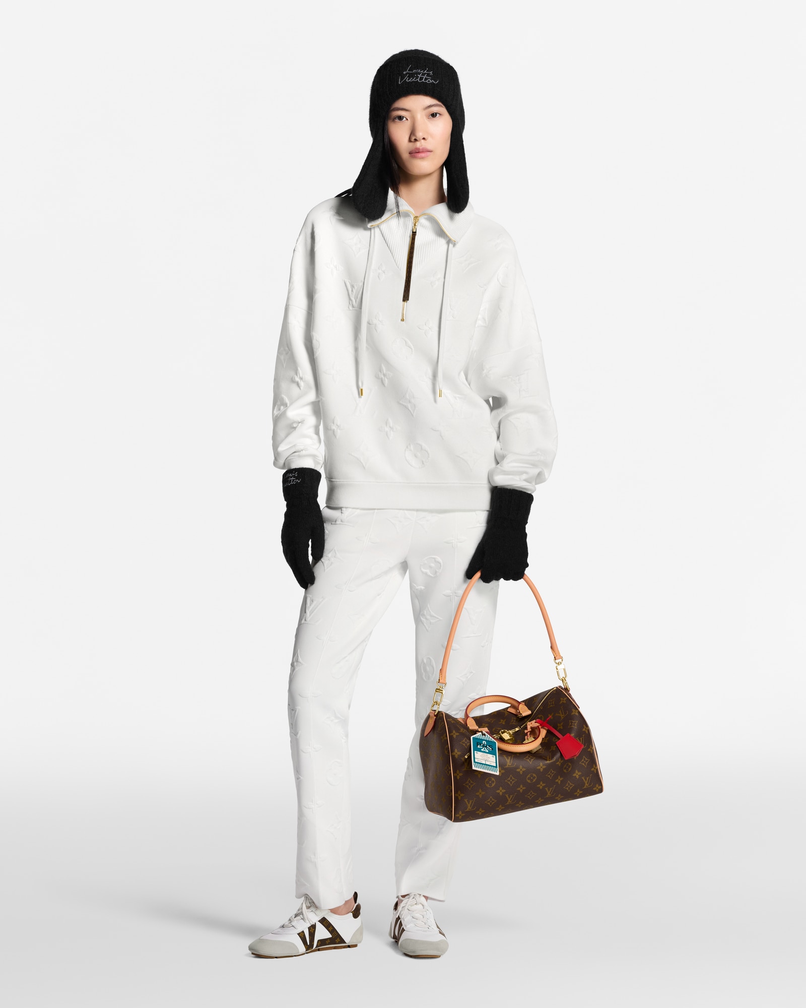 グローブ・LV スクリプト S00|ルイ・ヴィトン 公式サイト - M97581 グローブ・LV スクリプト S00|ルイ・ヴィトン 公式サイト - M97581